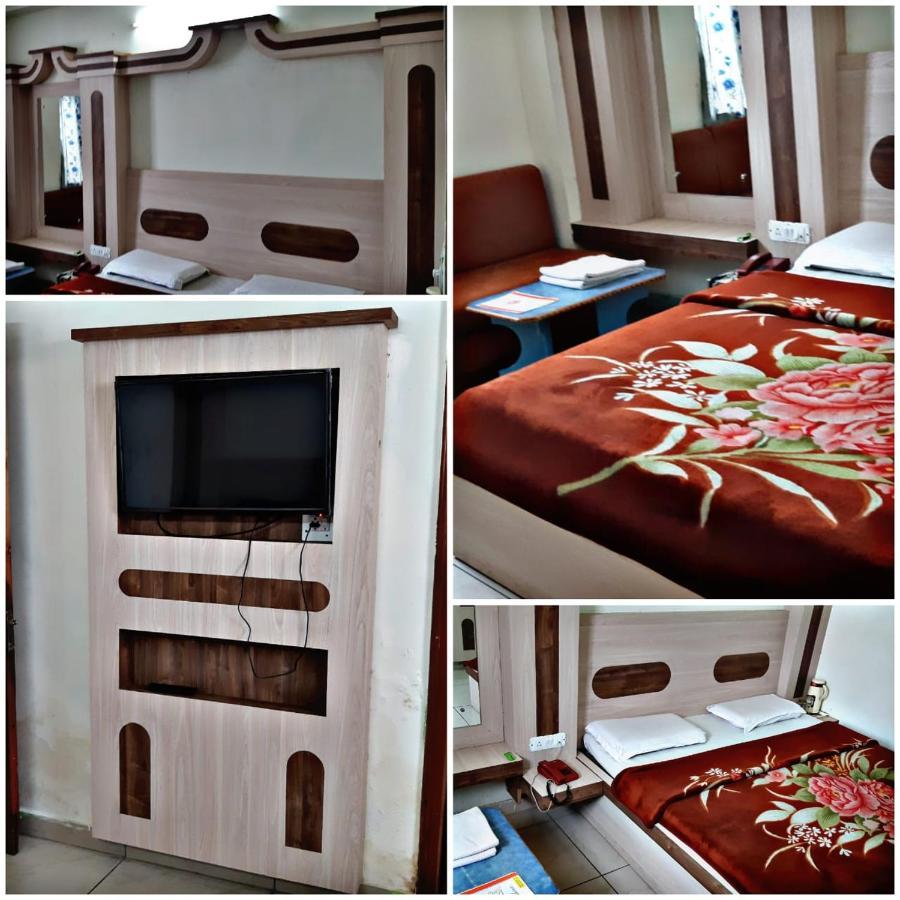 Aashirwad Hotel Катра Екстериор снимка